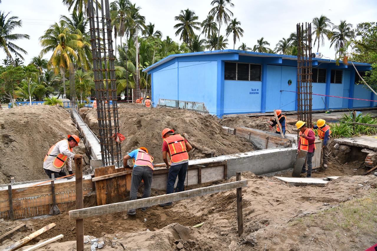 Espacio para encuentros escolares y comunitarios