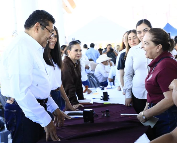 Javier May encabeza Jornada de Atención en Oxiacaque
