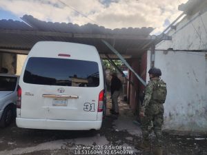 La MARINA refuerza el Apoyo al Instituto Nacional de Migración en Centla, Tabasco, brindando seguridad perimetral y rescate humanitario con enfoque en derechos humanos.