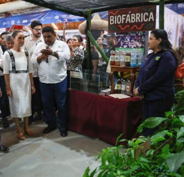 Oriente de Comalcalco se iniciará la planta de Chocolate Bienestar