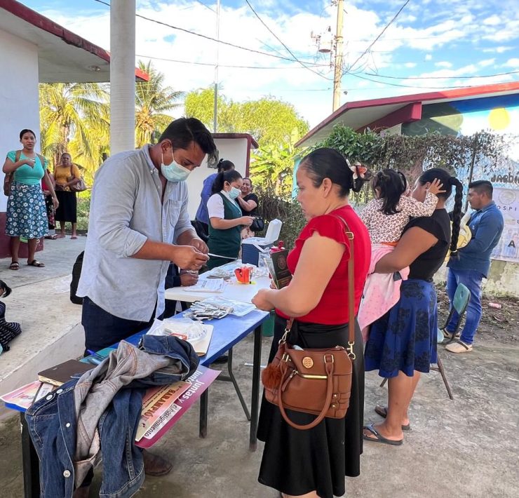 Programa de Atención Médica en Comunidades de Difícil Acceso en Tabasco