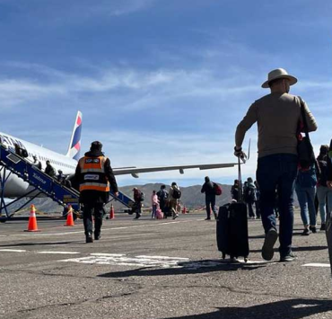 Canadá urge a sus ciudadanos a salir de Cuba