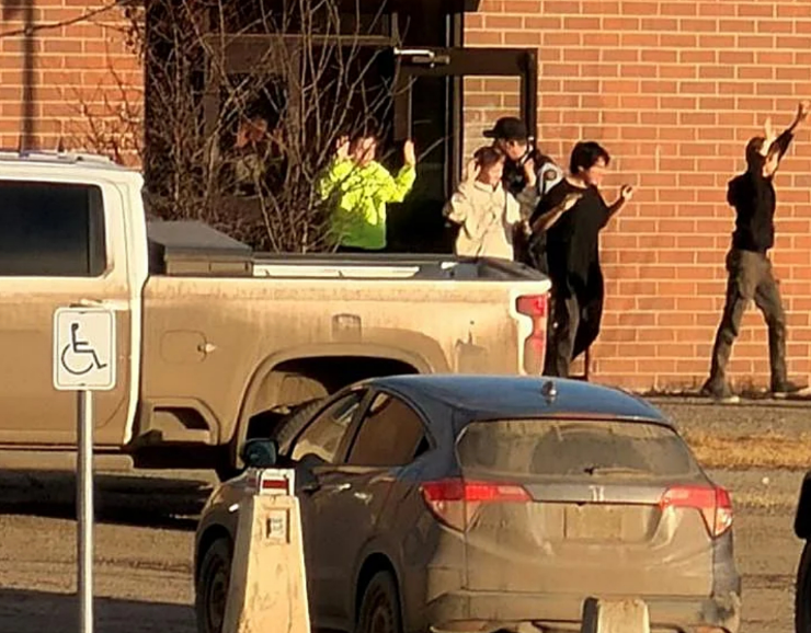 Ya hay un sospechosa del tiroteo en Canadá y tiene 18 años