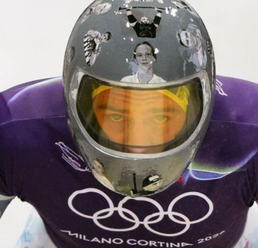 Descalifican a ucranio de los olímpicos por usar un casco memorial