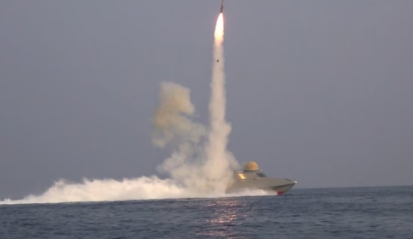 Irán probó un nuevo misil de largo alcance aumentando las tensiones