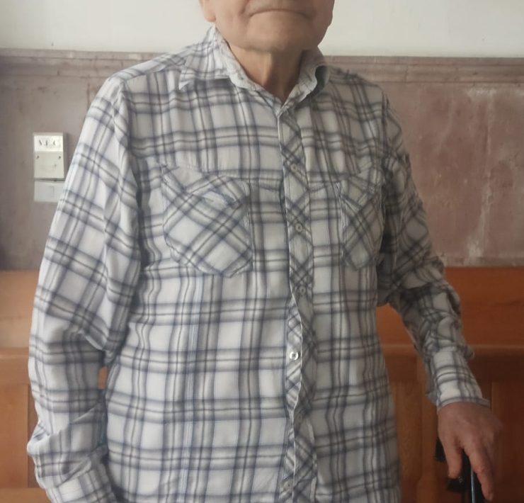 Dan merecido homenaje al padre Avelino Cortés