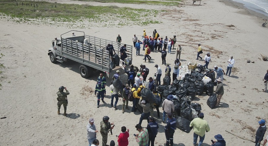 Campaña Nacional de Limpieza de Playas y Costas