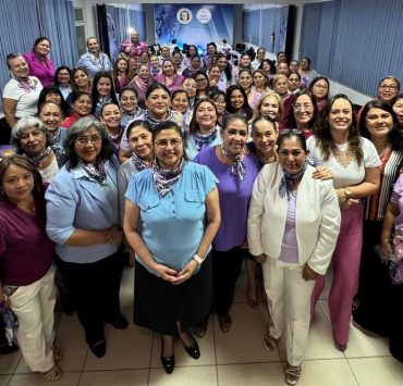 Conmemoran el Día Internacional de la Mujer