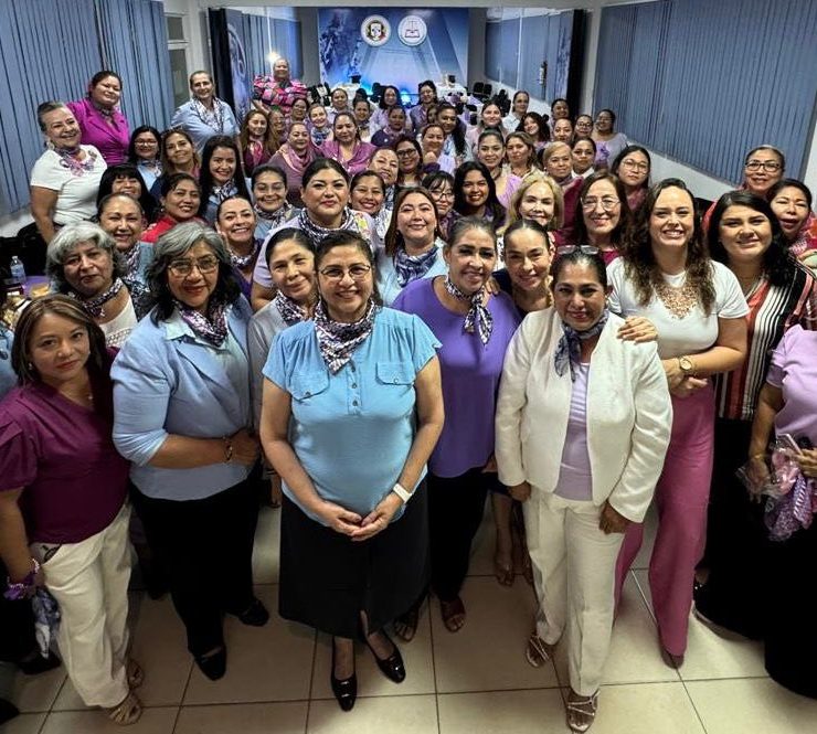 Conmemoran el Día Internacional de la Mujer