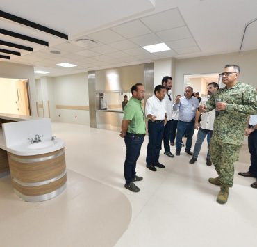 Cumple Gobernador de Tabasco con supervisión de Hospital de Cárdenas