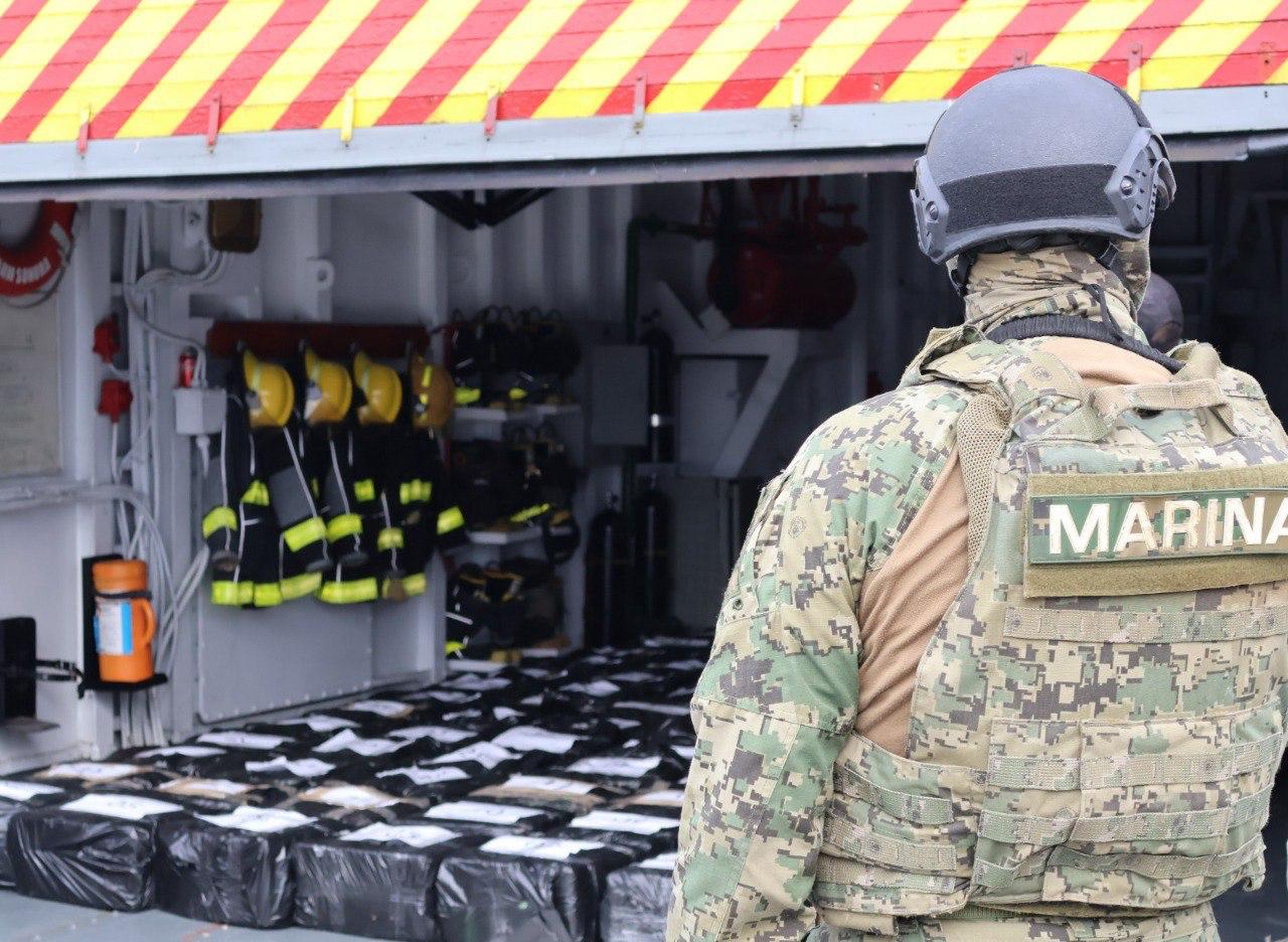 Desmantelan laboratorios y decomisan metanfetamina y fentanilo