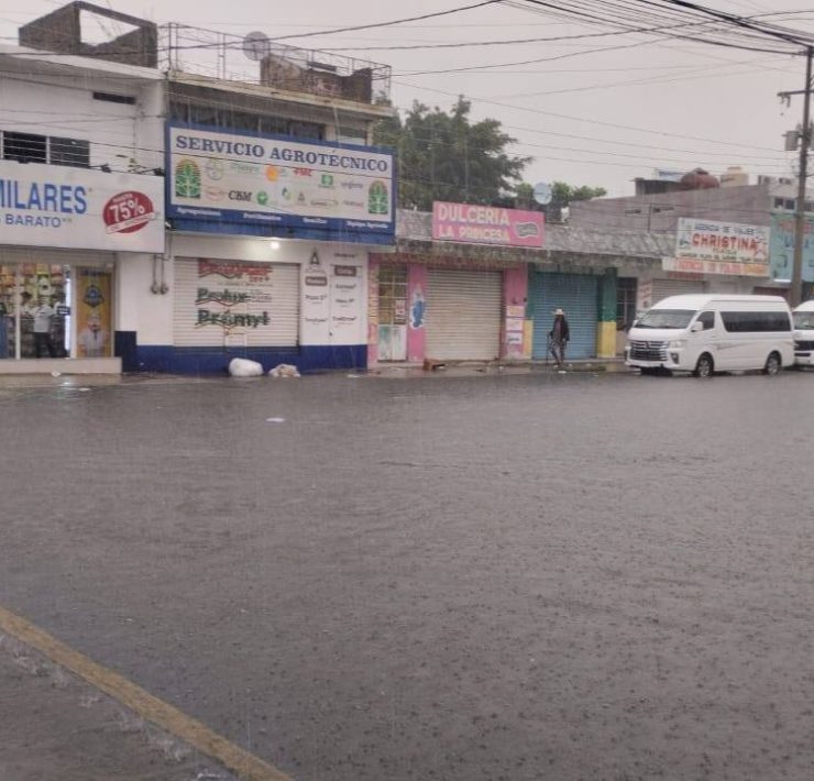 Lluvias intensas provocan anegaciones en Cárdenas