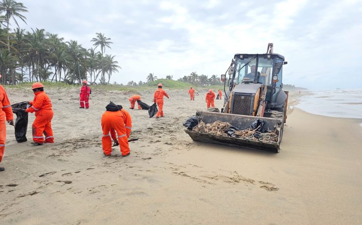 SEMADES verifica avances en saneamiento de playas de Cárdenas