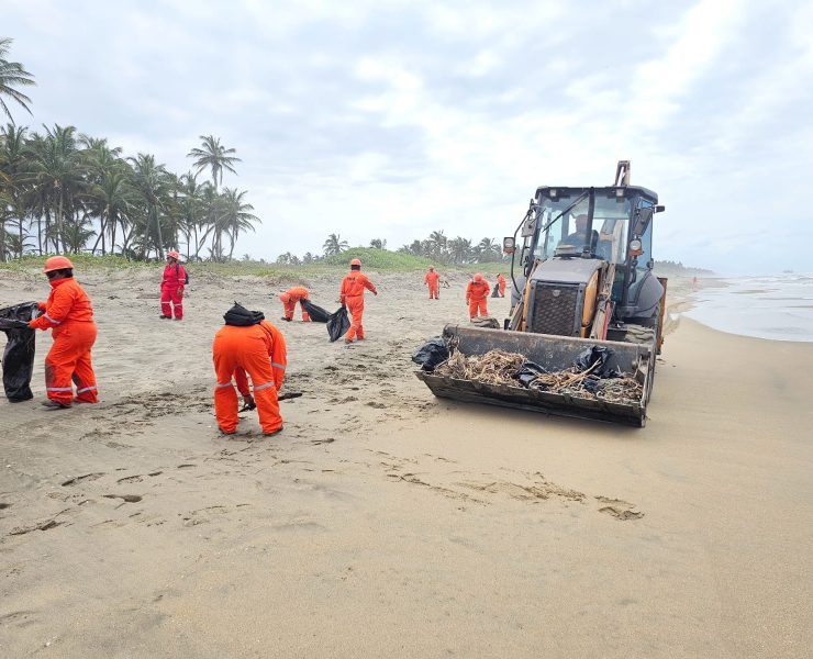 SEMADES verifica avances en saneamiento de playas de Cárdenas