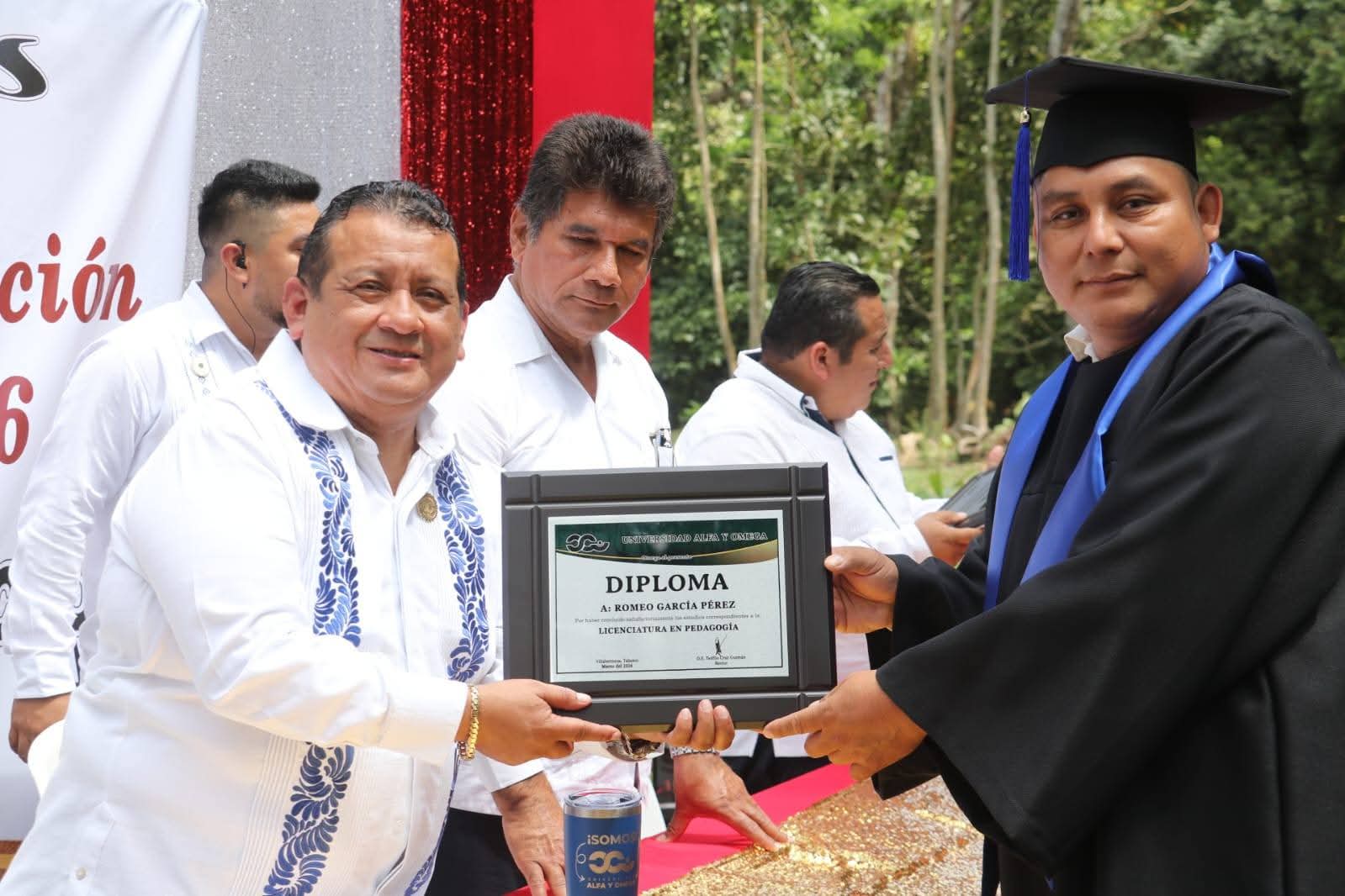 Universidad Alfa y Omega