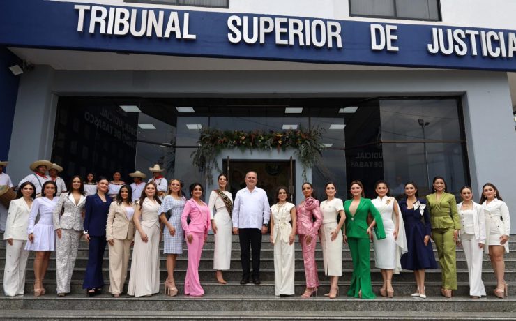 Visitan aspirantes a Flor Tabasco 2026 el Tribunal Superior de Justicia
