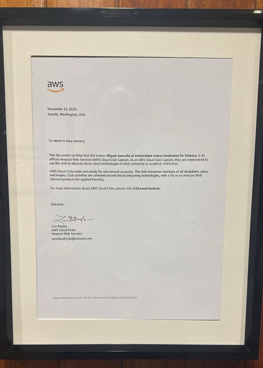 estudiante adscrito al programa educativo Ingeniería en Sistemas Computacionales