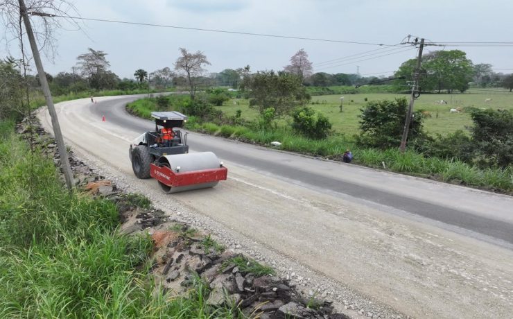 Avanza rehabilitación de carretera Playas del Rosario–Jalapa