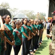 Embajadoras aspirantes a Flor Tabasco 2026 visitan la exposición