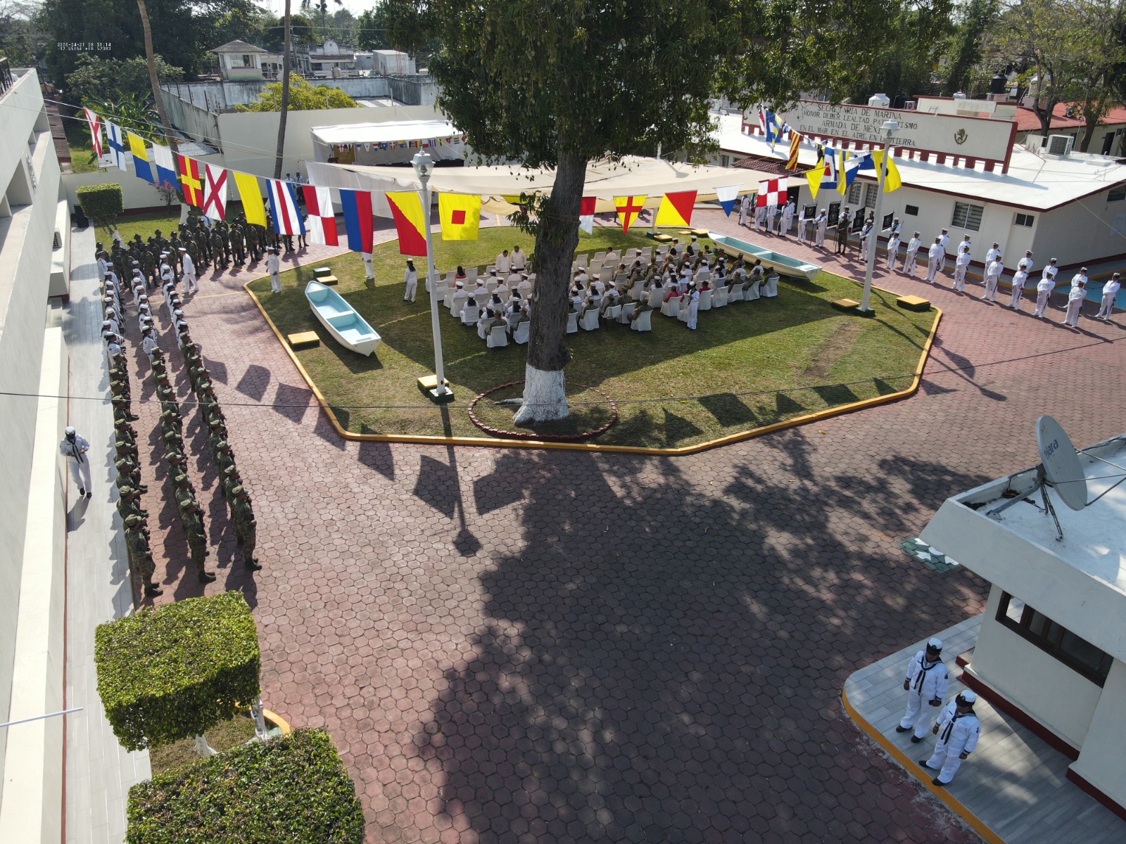 Honores a los héroes nacionales