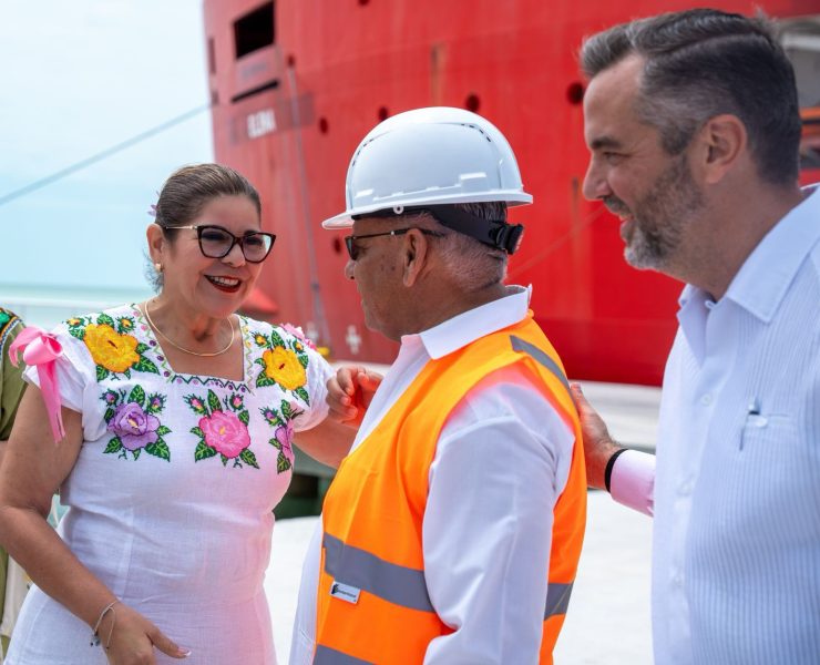 Liz Hernández pisa el acelerador en Campeche