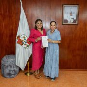 Nombran nueva titular en el Departamento de Escuelas Normales