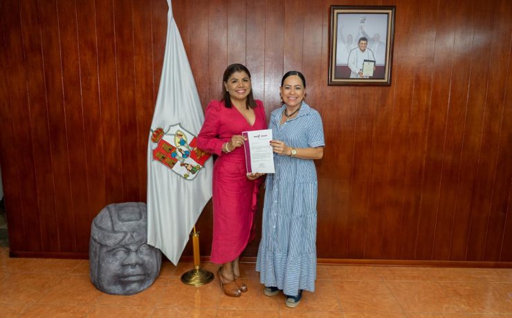Nombran nueva titular en el Departamento de Escuelas Normales