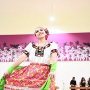 Tabasco rompe récord de asistencia en Los Pinos