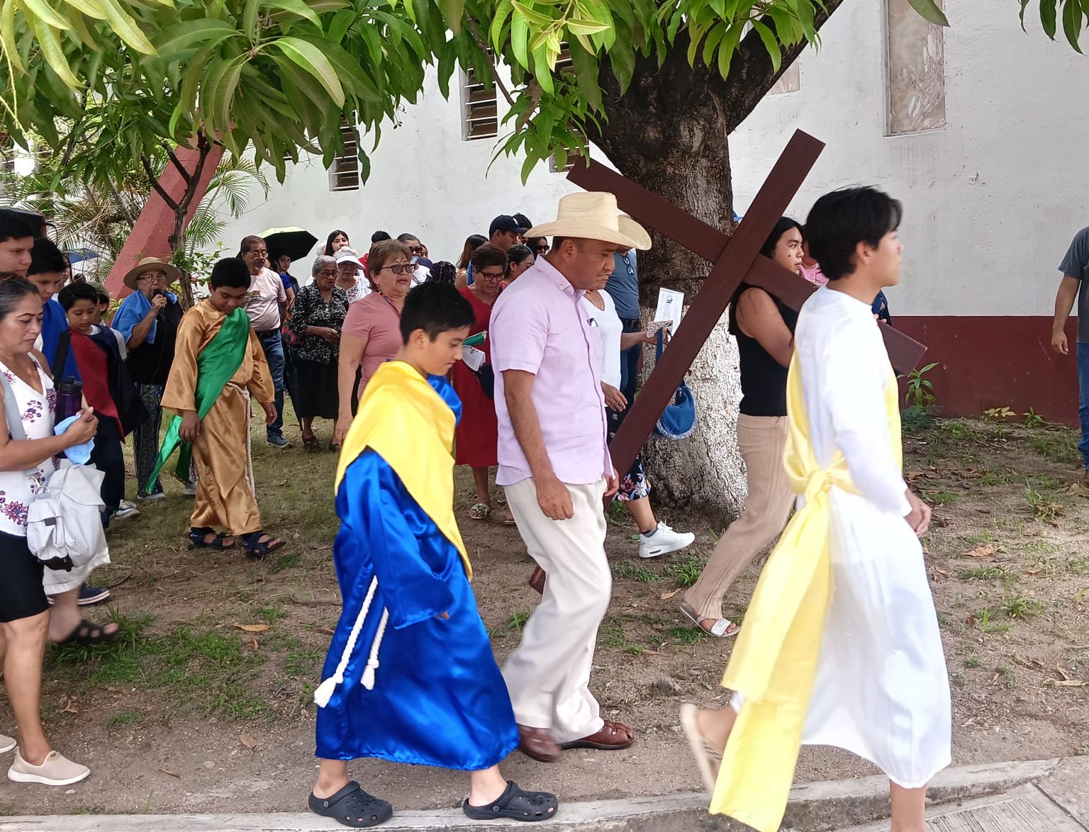 Viacrucis de la Iglesia San José Obrero en Infonavit Atasta