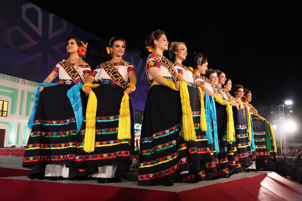 nombramiento de Huéspedes Distinguidas a 16 embajadoras