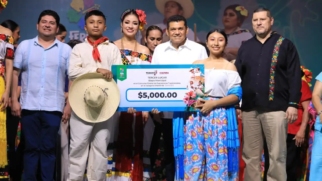 Gran mosaico de danza llena de tradición el foro La Cultural