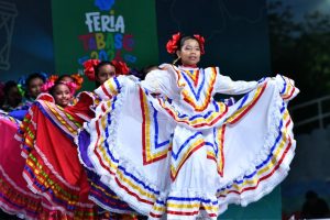 Jonuta conquistó al público en La Cultural con coloridas estampas folclóricas que llenaron de alegría y tradición la Feria Tabasco 2026.