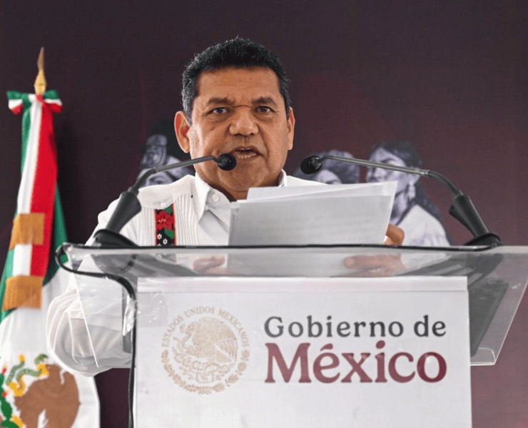 Javier May acusa injerencismo sin prueba