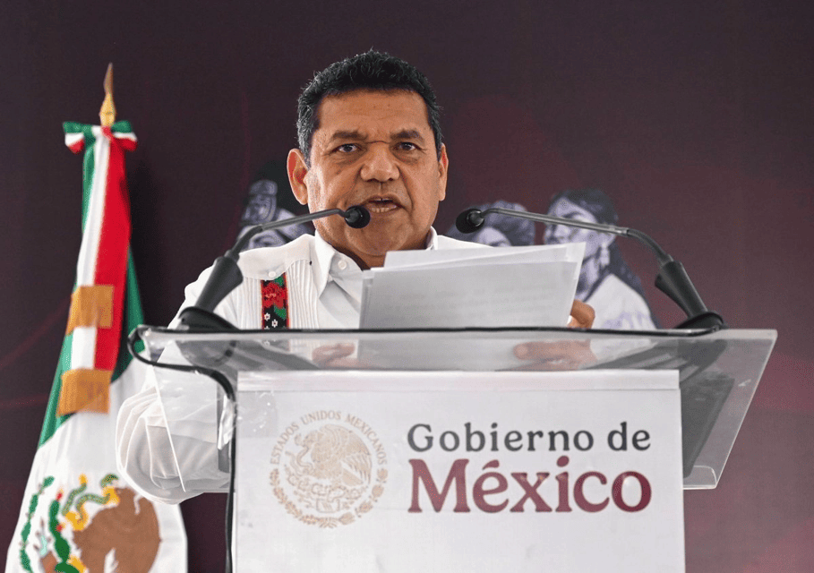 Javier May acusa injerencismo sin prueba