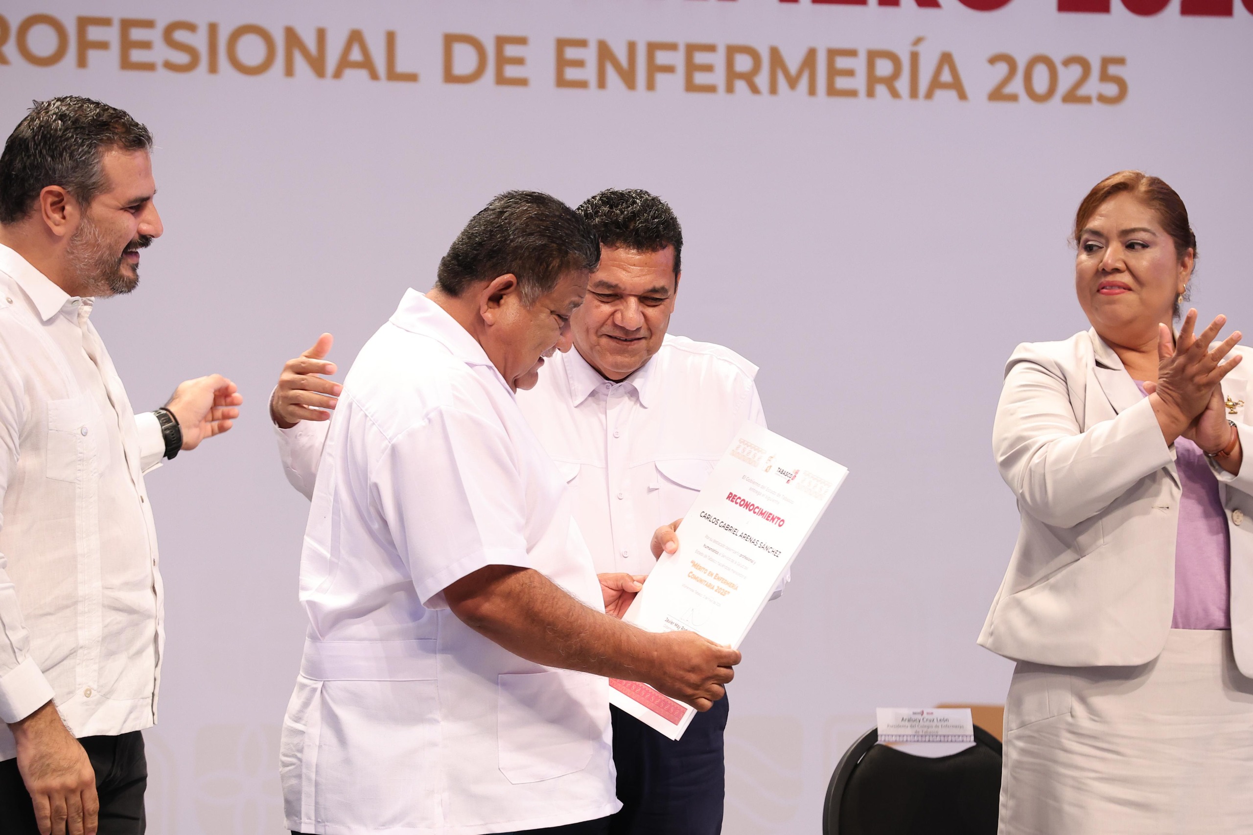 La enfermería es humanidad y entrega