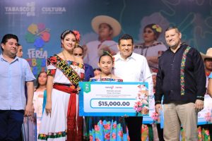 El Gran mosaico de danza llenó de música, tradición y orgullo cultural el escenario del foro La Cultural durante la Feria Tabasco 2026.