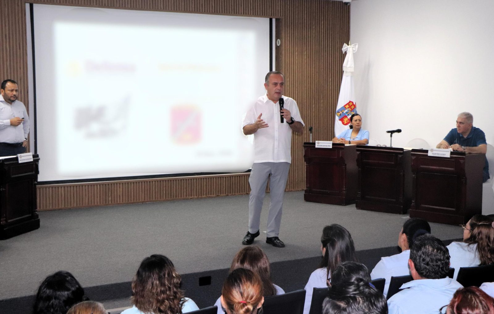 Poder Judicial llama a fortalecer servicio