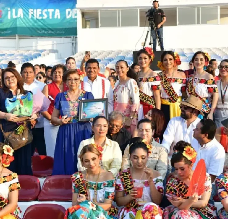 Se lucen en La Cultural durante la Fiesta del Pueblo