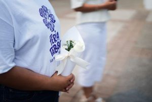 Familias tabasqueñas y expositores muestran solidaridad tras incendio en la Feria Tabasco 2026 durante el emotivo homenaje realizado en el Parque Tabasco.