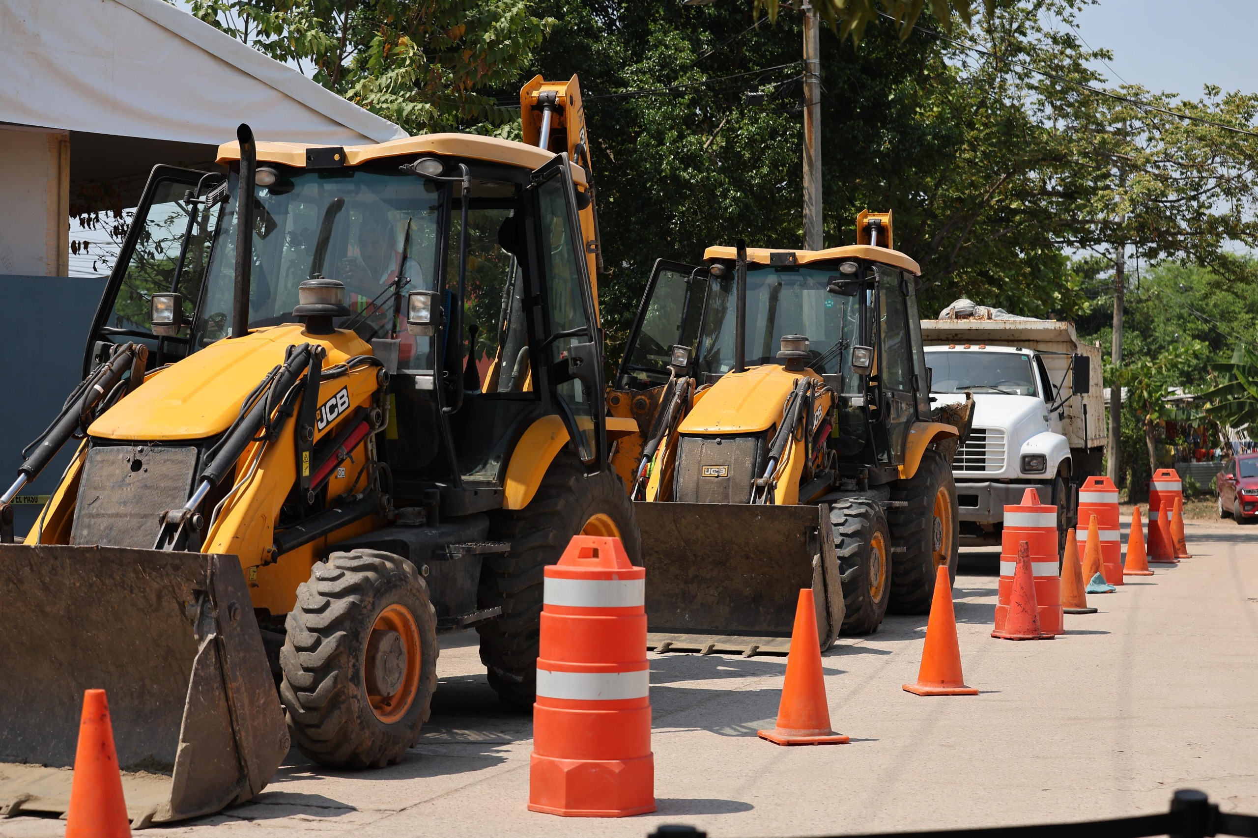puso en marcha obras de infraestructura vial