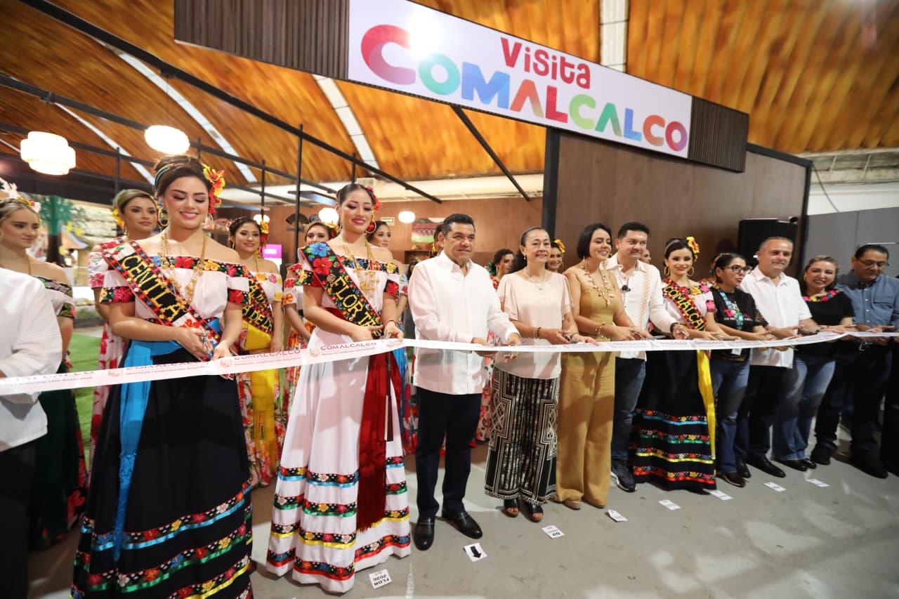 stands de los municipios de Comalcalco y Centla