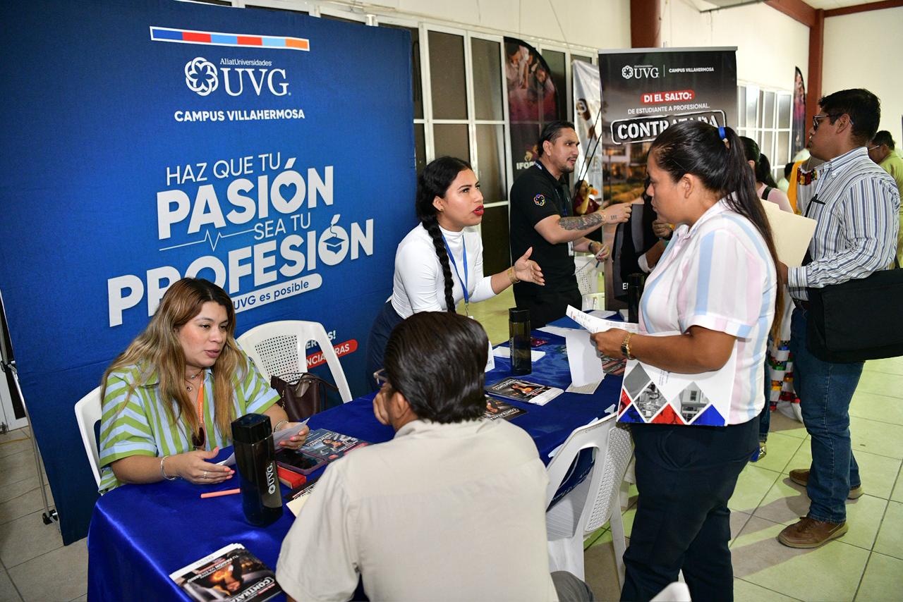 Acercan oportunidades a los municipios