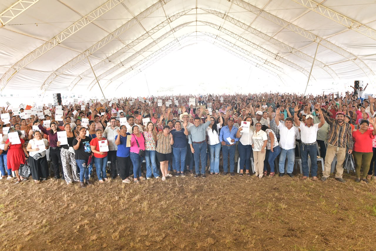 Complementan acciones federales para generar bienestar