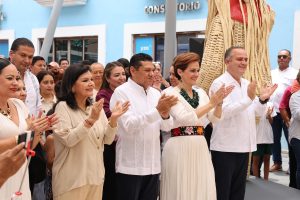 Javier May Rodríguez inaugura el Festival Villahermosa 2026, dando inicio a una celebración cultural que reúne historia, tradición y arte en la capital tabasqueña.
