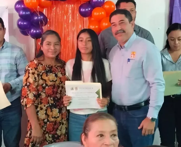 Herramienta que transforma vidas becas impulsan el talento y la excelencia académica