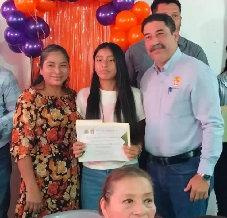 Herramienta que transforma vidas becas impulsan el talento y la excelencia académica