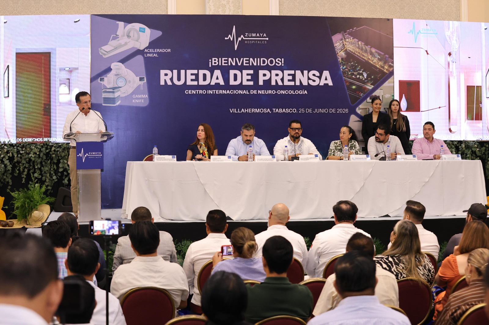 Presentan Hospitales Zumaya
