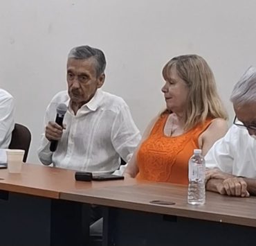 Presentan el libro Compendio Histórico 50 años de Ingeniería Civil en Tabasco