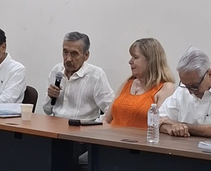 Presentan el libro Compendio Histórico 50 años de Ingeniería Civil en Tabasco