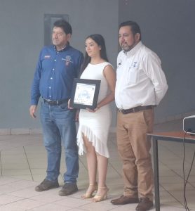 Los Alumnos con mejores promedios fueron reconocidos por su esfuerzo y dedicación durante la Semana de la Ingeniería Tabasco 2026.